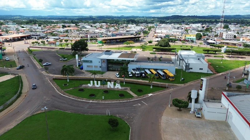 Vista aérea do centro de Juína, Mato Grosso